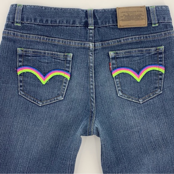 Levi's Girl's Faded Blue Denim Shorts with Embroidered Rainbow Back Pockets, 16 - Picture 9 of 16